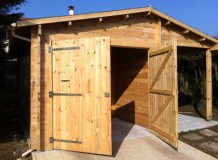 Garage en bois et atelier terminé 