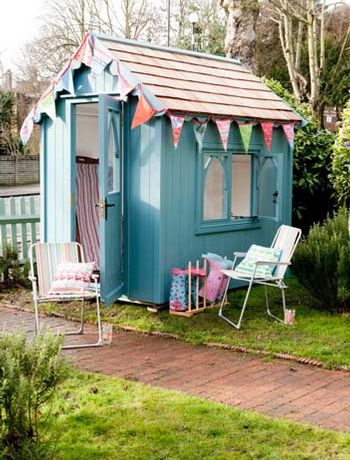 Maisonnette en bois à peindre et décorer 