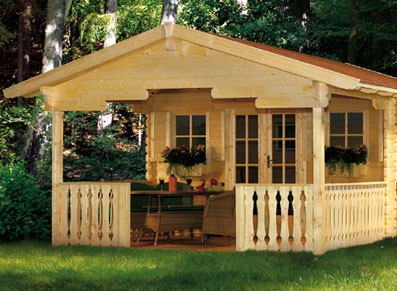 Un bureau de jardin ambiance chalet