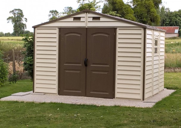 Stabilisation et redressage de dalle de béton de cabanon ou garage