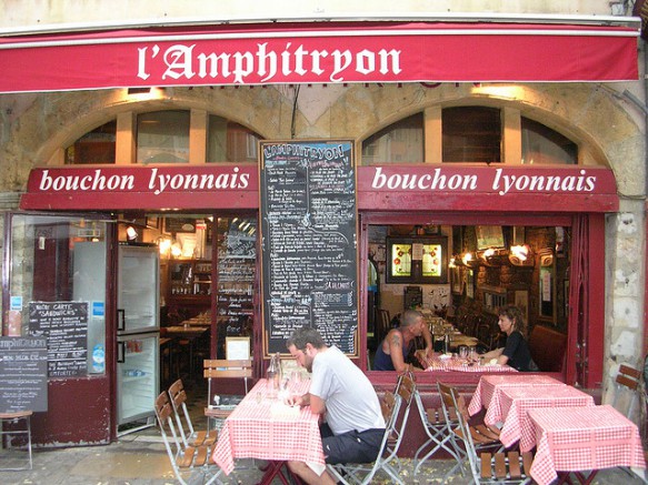 Véritable bouchon Lyonnais