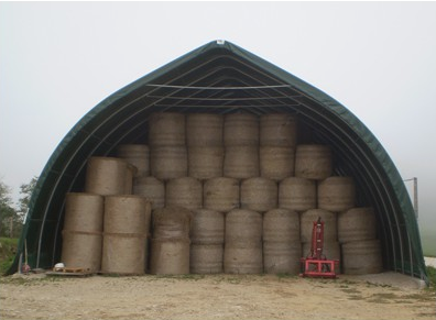 Tunnel de stockage bottes de paille