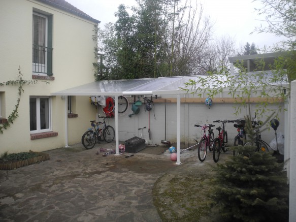 toit terrasse aluminium polycarbonate vélos garage