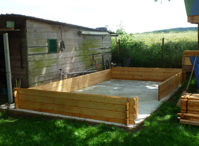 La construction d'un abri de jardin en bois 