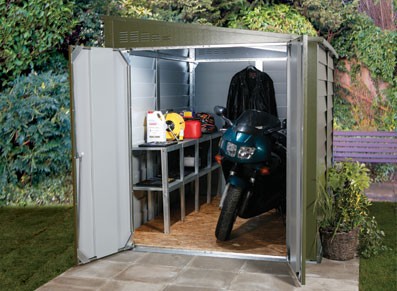 Comment choisir un abri sécurisé pour sa moto - Rozaly
