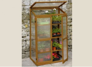 MINI SERRE POLYCARBONATE HARDWOOD france abris