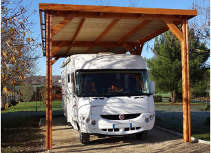 ossature à couvrir pour camping car en bois douglas