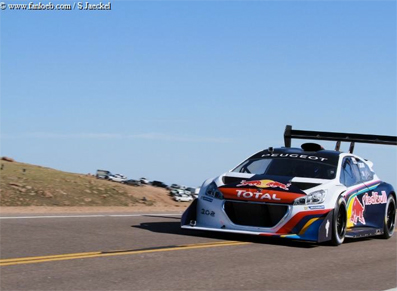 Sébastien Loeb au sommet de la montagne Pikes Peak !