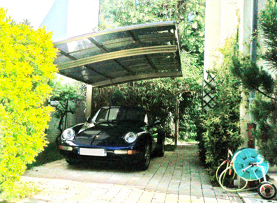 La solution carport et abri pour protéger une voiture de valeur