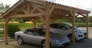 Un carport bois à charpente traditionnelle