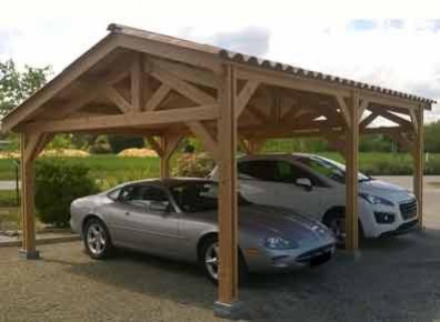 Un carport bois à charpente traditionnelle