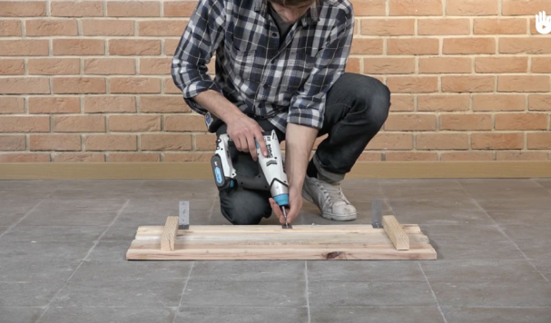 DIY : la fabrication d'un coffre de rangement bois 