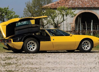 De Tomaso Mangusto sous votre abri !