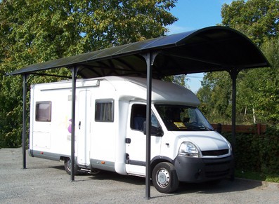 Abri pour un camping-car