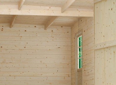 Comment ce client a-t-il pu réaménager son intérieur grâce à un garage bois en kit ?