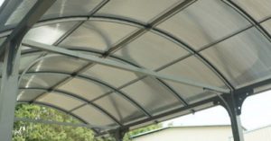 UNE carport camping-car