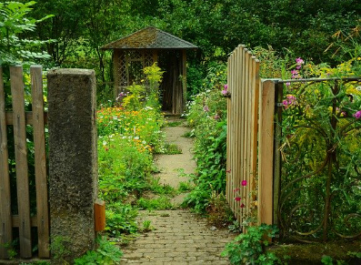 Je veux un abri de stockage pour mon jardin ouvrier !