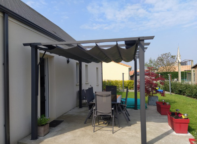 pergola métallique ou bois ?