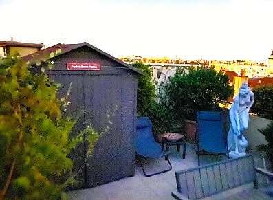 Cabane de ville pour un balcon ou un toit terrasse