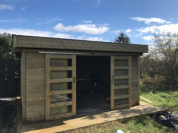 cabane rangement bois