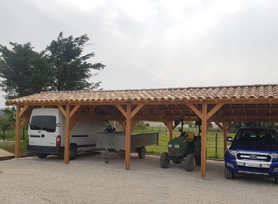 Hangar professionnel en bois camping et CHR