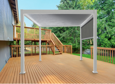 pergola bioclimatique avec store latéral