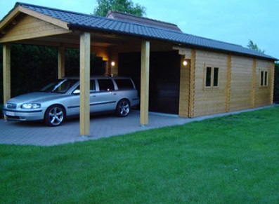 garage double avec grand auvent