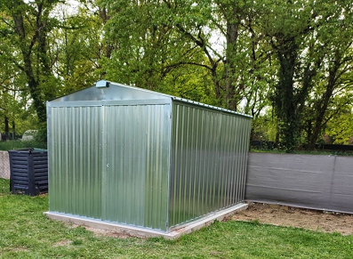 Une semaine, un abri en promo : l’abri de jardin métallique au montage en 30 min