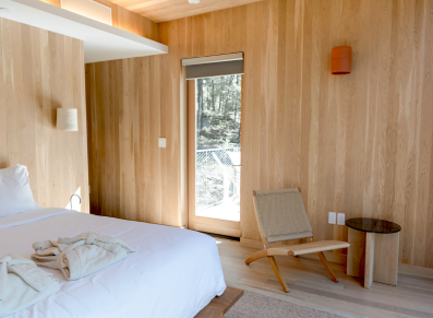 location Airbnb et abri bois