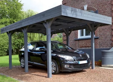 Une semaine, un abri en promo : un carport peint pour la voiture !