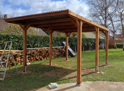 Carport bois traité à 66€/m² : super promo et formalités administratives réduites