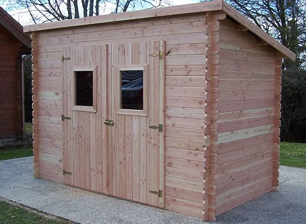 cabane de rangement traitée en Douglas avec toit monopente