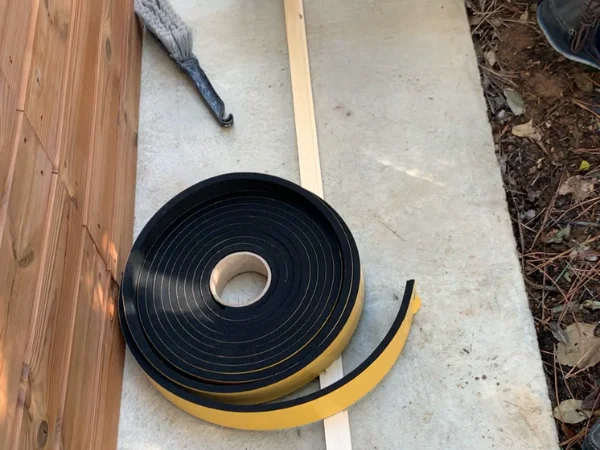 joint d'étanchéité pour abri de jardin, ou compribande