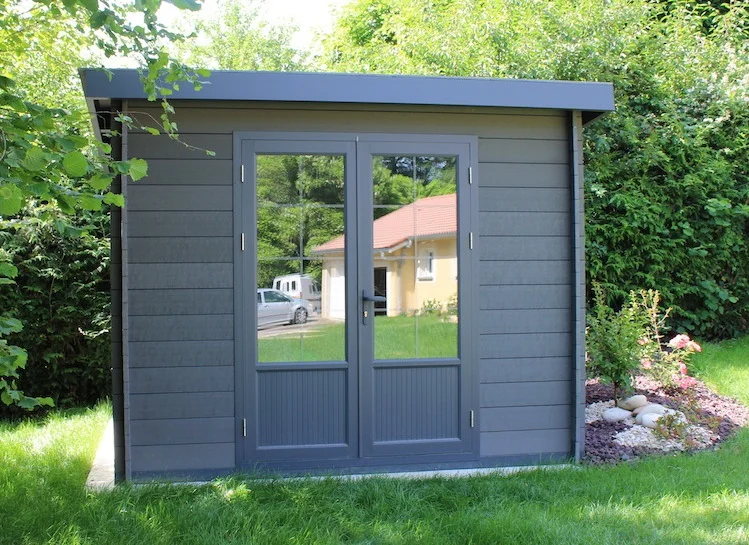 cabanon composite en bois