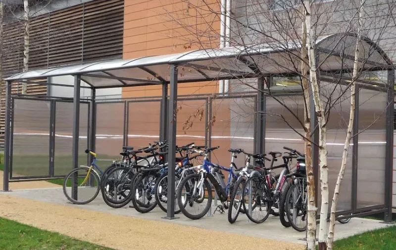 abri vélos que l'on peut sécuriser pour une collectivité