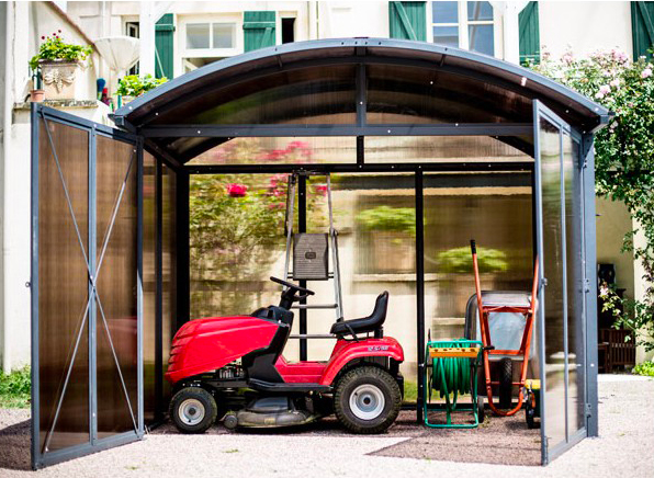 Abri de jardin alu dédié à un espace de rangement et stockage